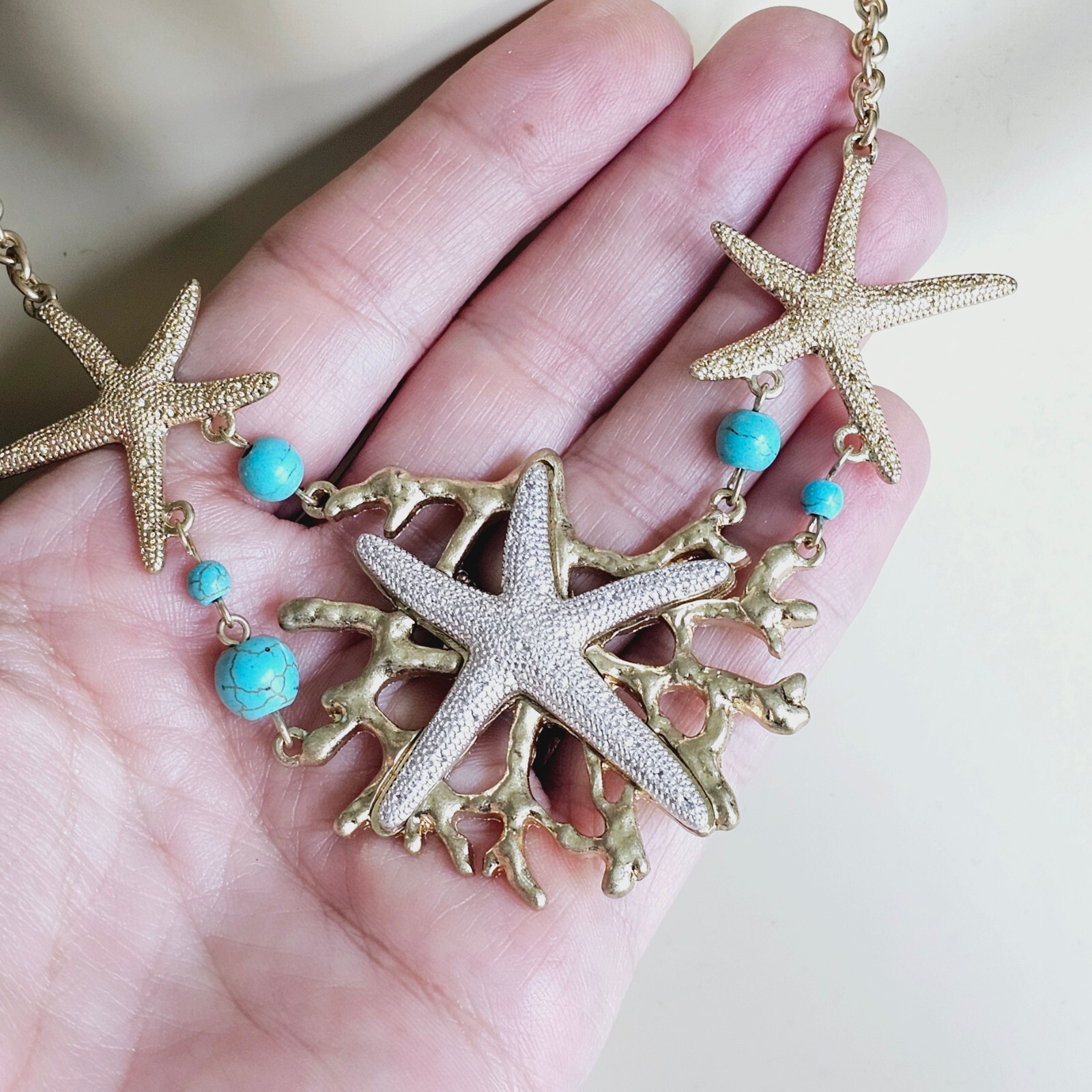 Starfish Coral Reef Ocean Beach Turquoise Bead Necklace & Earrings Set NWT