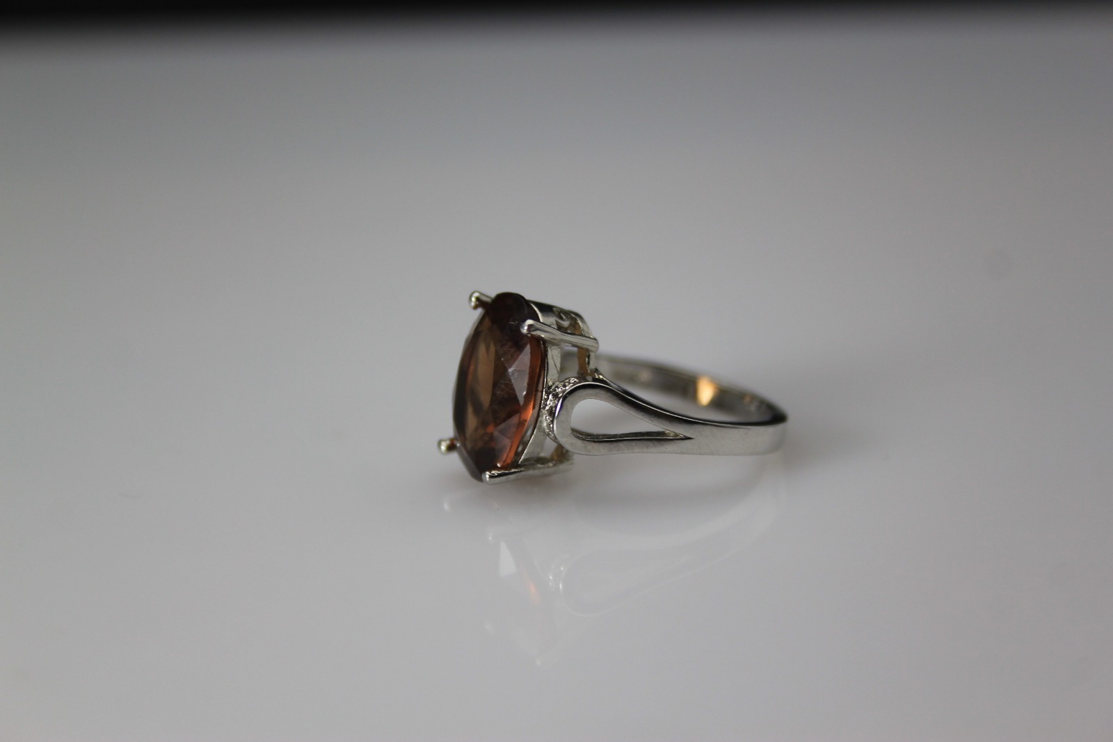 925 Sterling Silver Brown Oval Stone Size 6 Ring 3.2 Grams (RIN9759)