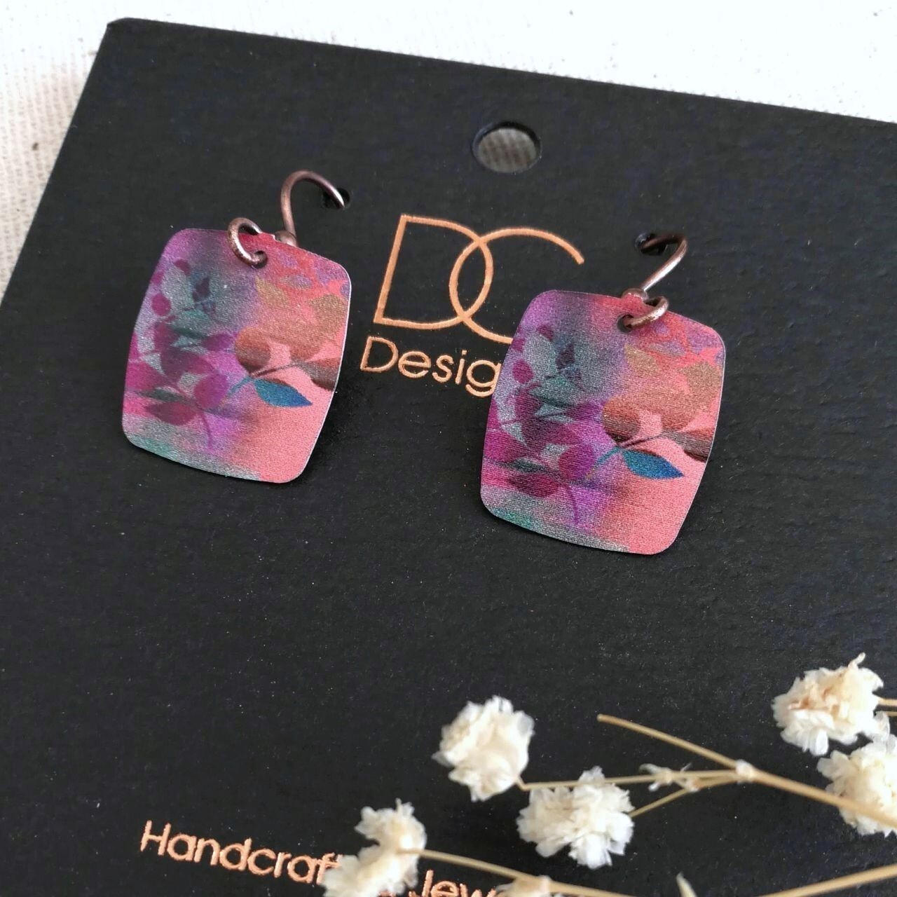 DC Designs Abstract Foliage Small Square Earrings in Fuchsia and Coral 32NS