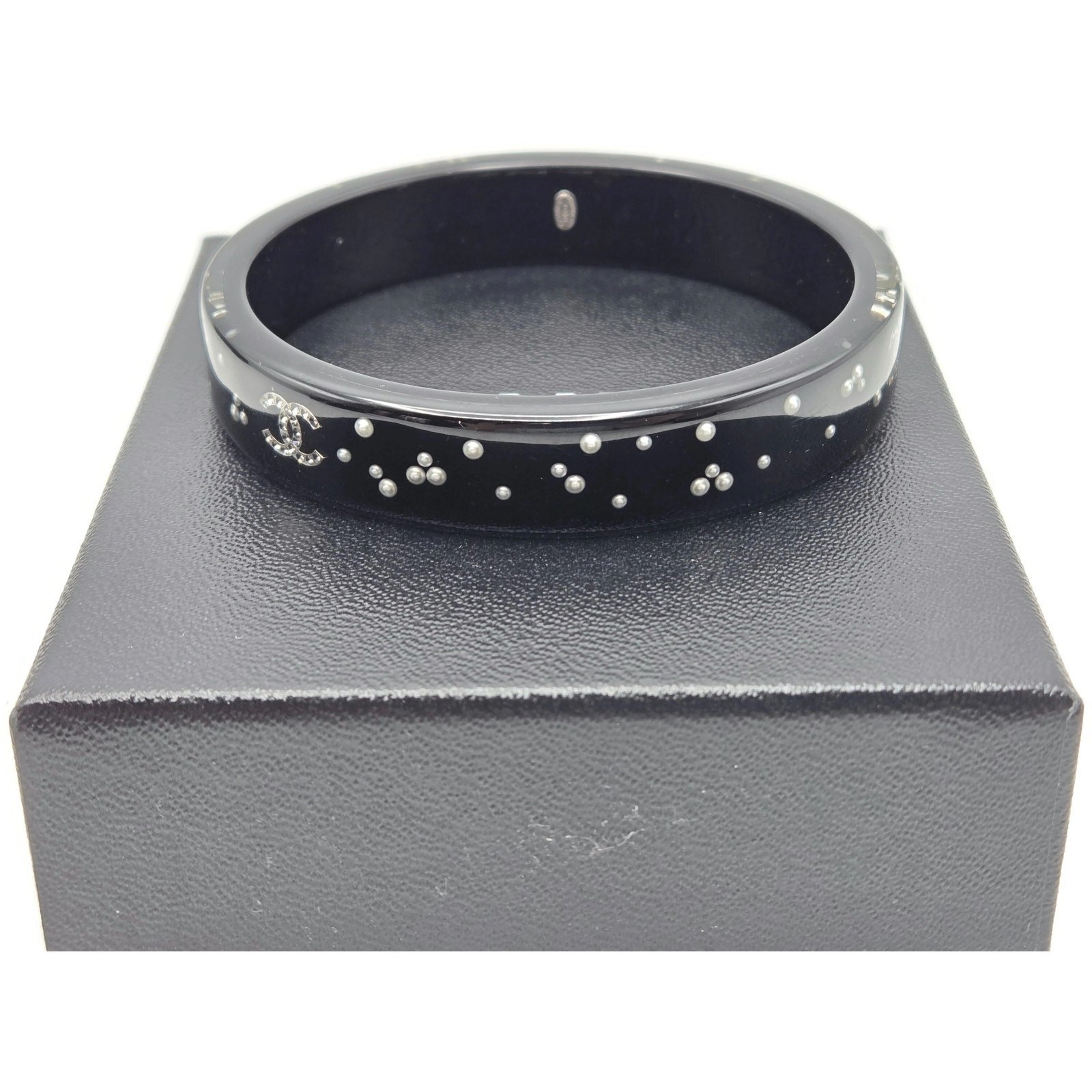 Chanel Black Resin Faux Pearl Crystal CC Logo Details Bangle Bracelet Jewelry