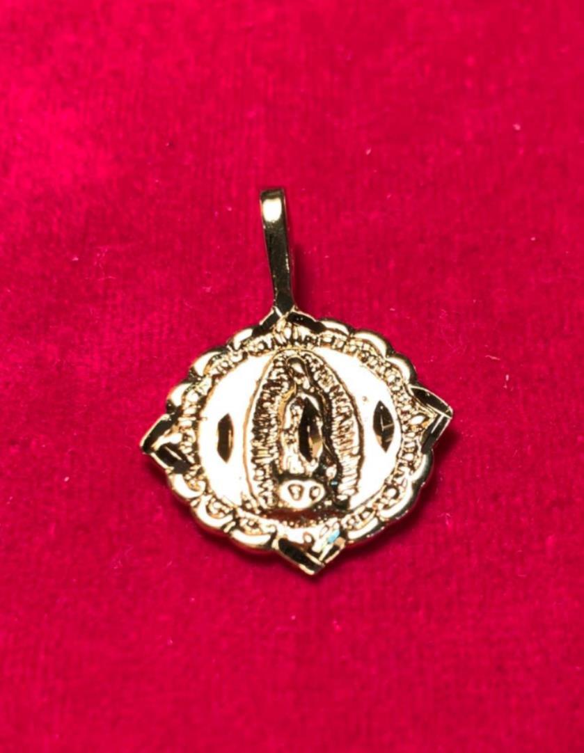 14KT GOLD PLATED VIRGIN MARY CHARM W/14KT 24″ GOLD PLATED ROPE CHAIN 2023