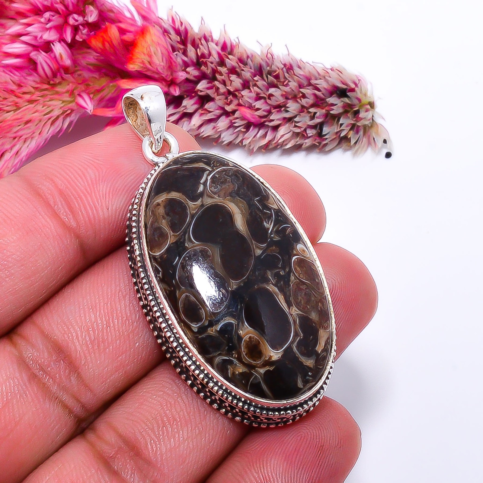 Turritella Agate – Wyomingfine Art 925 Sterling Silver Pendant 1.99″ P0373114548