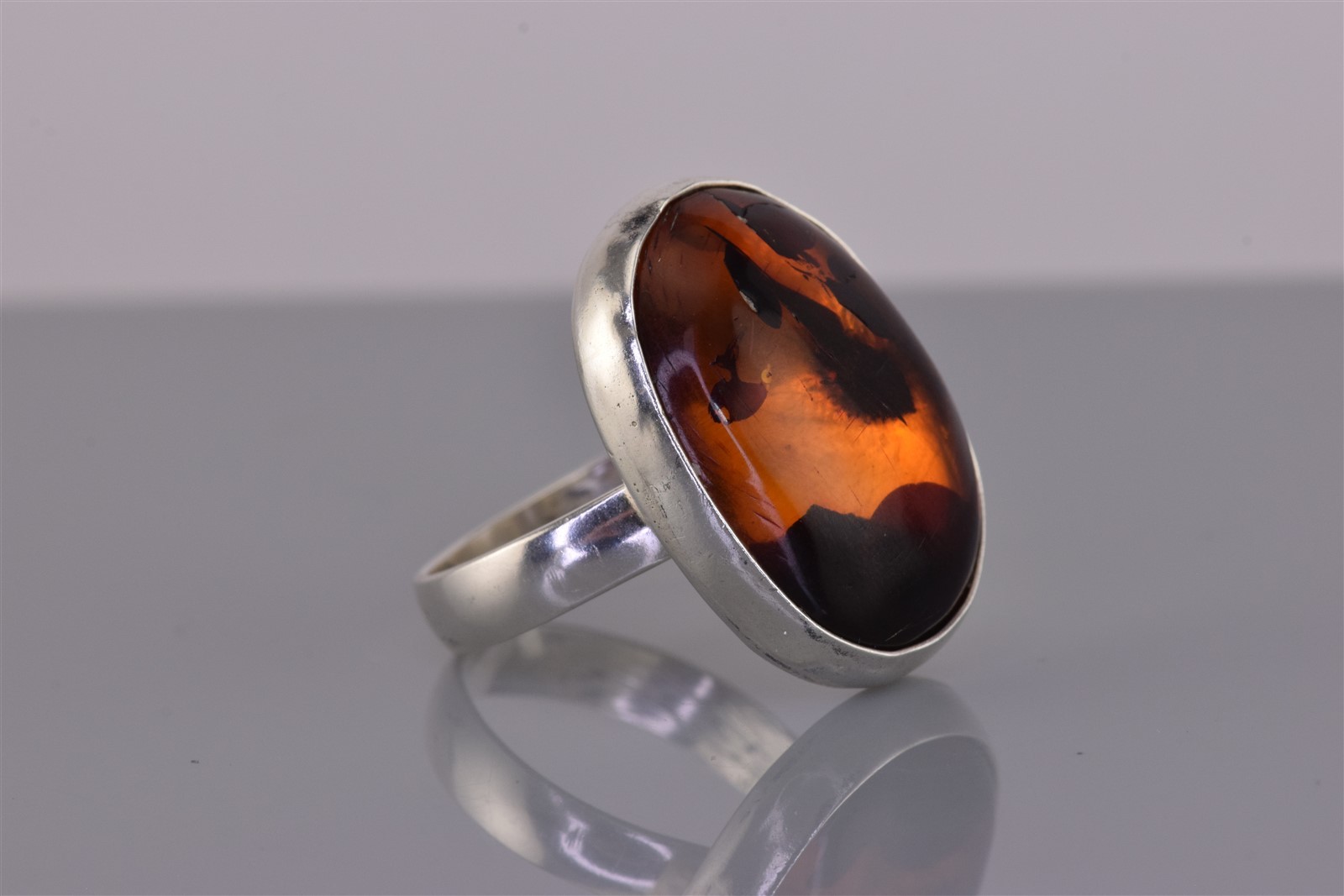 Sterling Silver 24mm Oval Amber Band Ring 925 Sz: 7