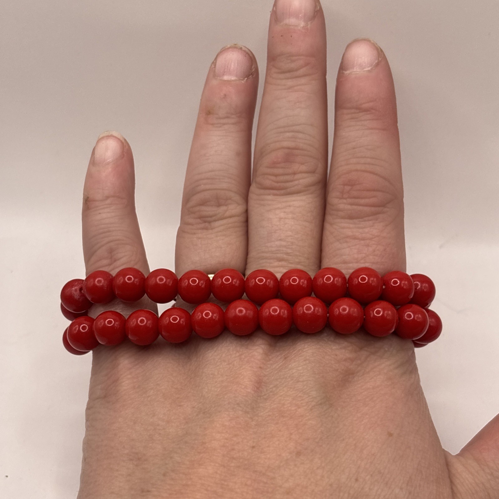 Vintage 9 Inches Solid Red Chunky Round Shaped Beaded Necklace