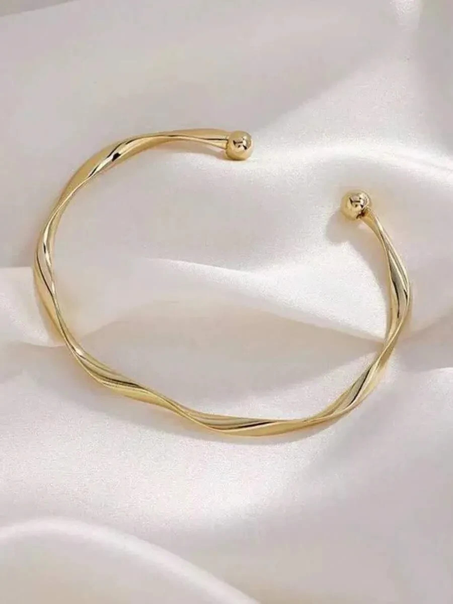 Women’s Adjustable Curved Metal Bracelet Minimalist Woven Bangle