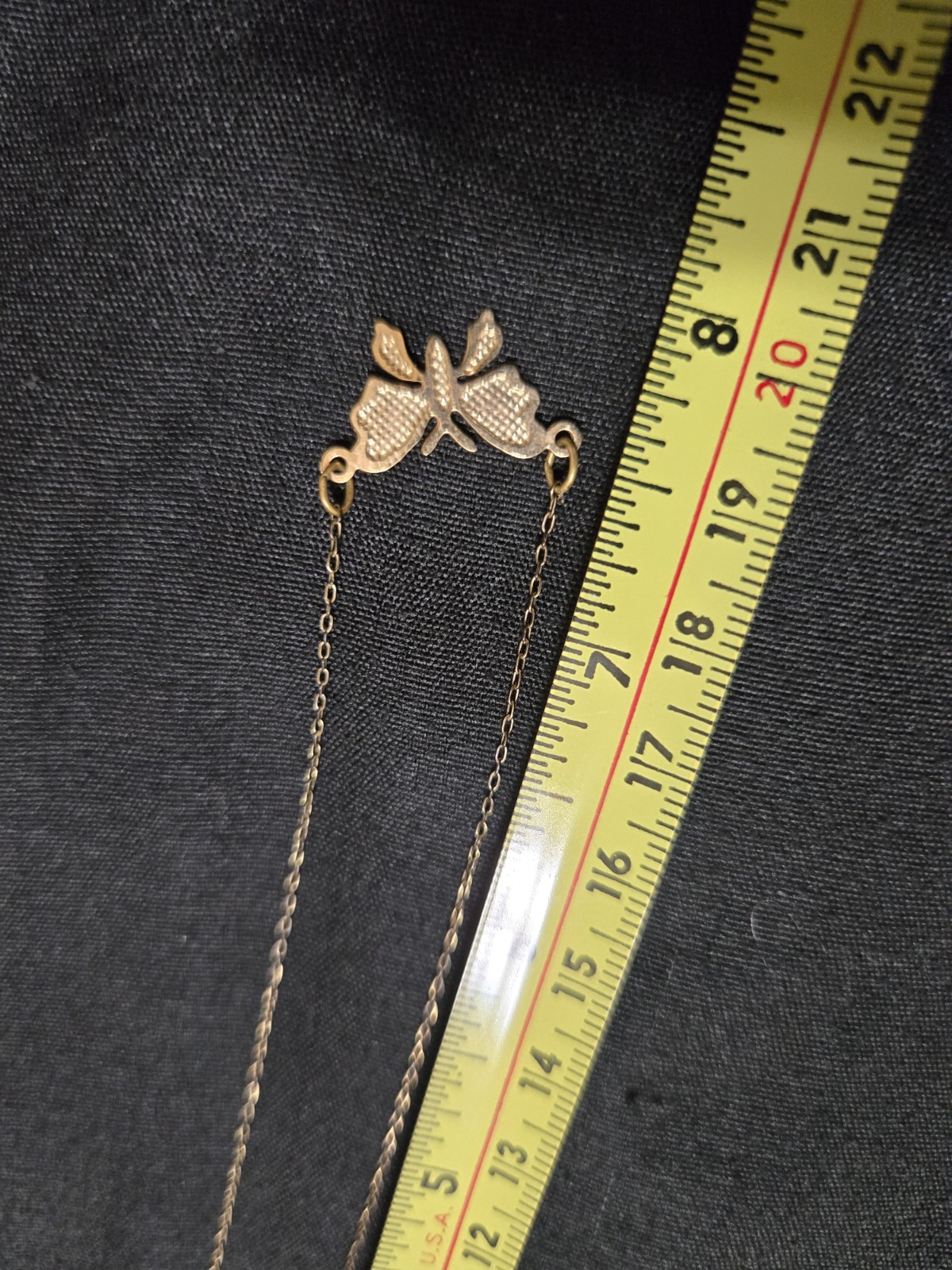 Dainty Gold-Tone Textured Butterfly Pendant Necklace – 15″