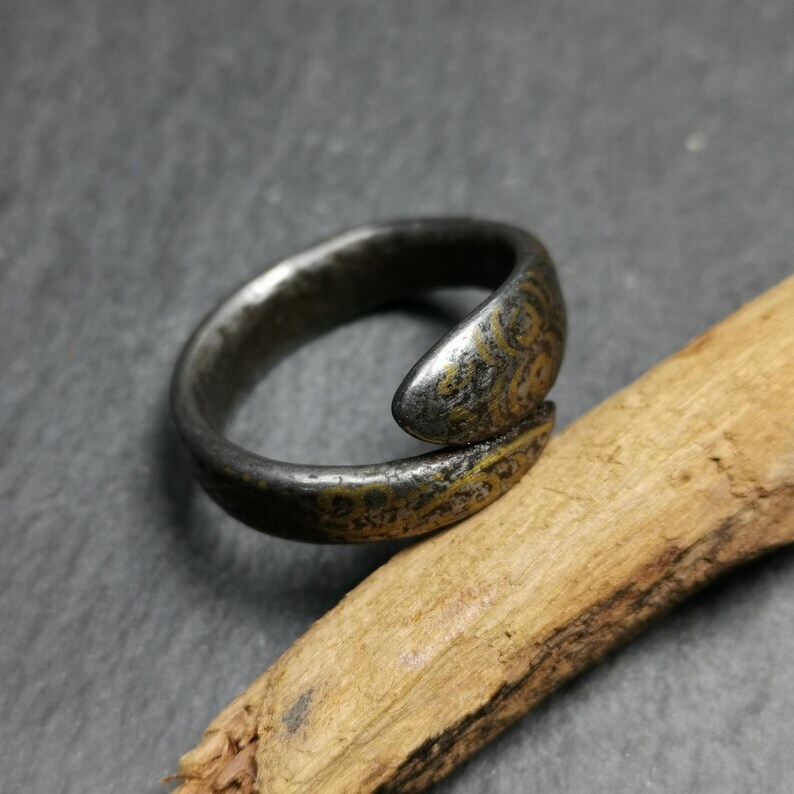 Gandhanra Unique Tibetan Snake Ring | Cold Iron Ring | Protection Jewelry