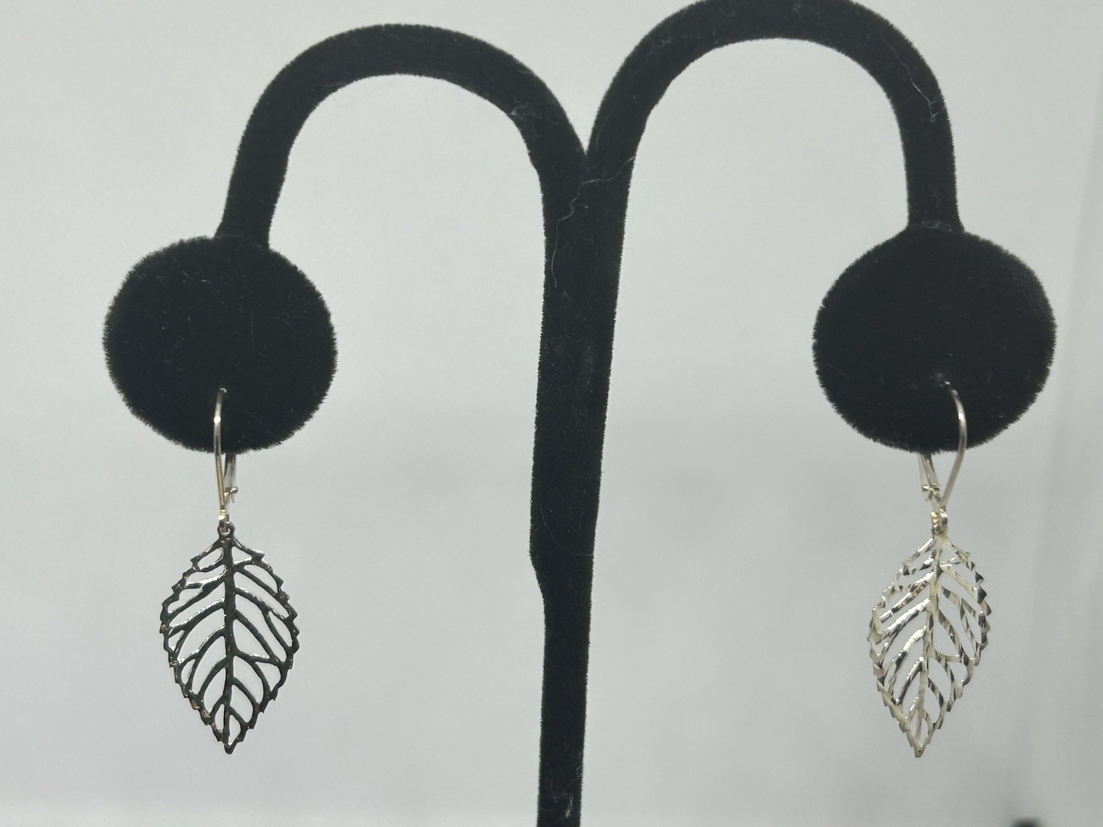 JCM 925 Sterling Silver Openwork Leaf Leverback Earrings Filigree