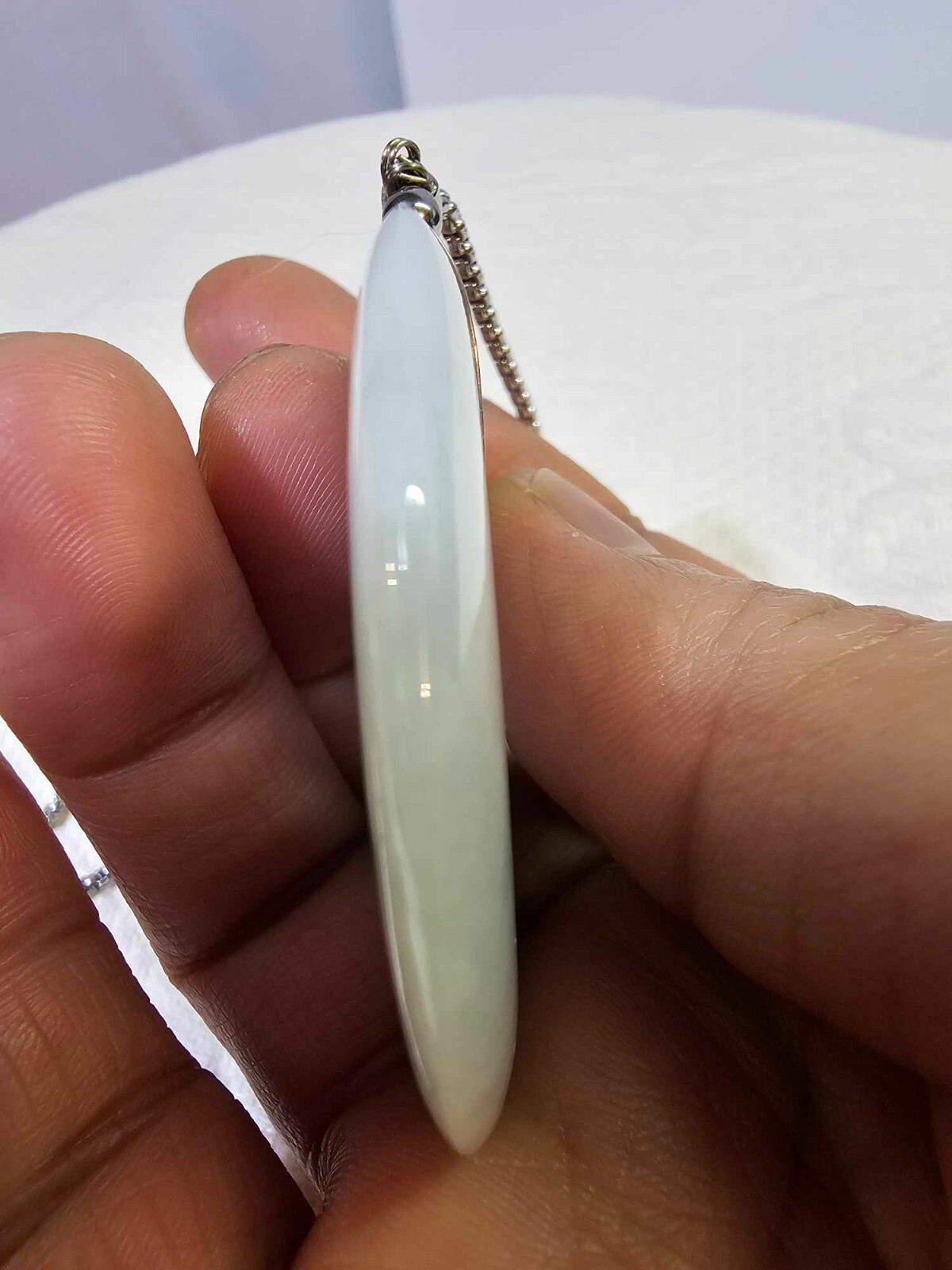 Jadeite jade disc pendant donut circle w/ Silvertone Chain Necklace 23.5″- B25
