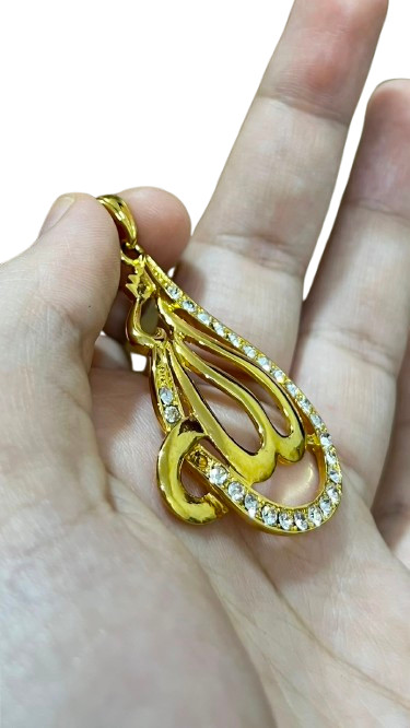 Allah Arabic Calligraphy Pendant Gold Tone Rhinestone Islamic Fashion Jewelry 1.
