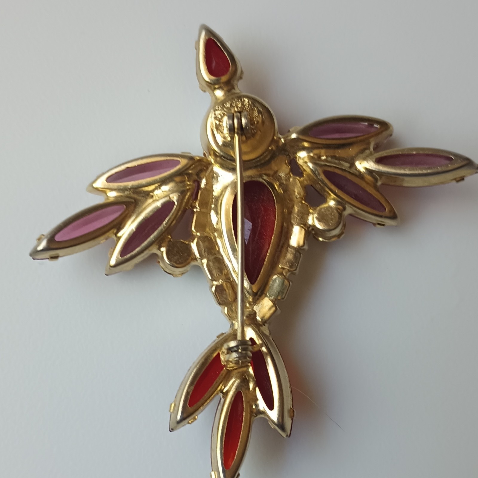 Vintage Gold Tone Brooch Pin Red & Pink Marquise Rhinestones Prong Set