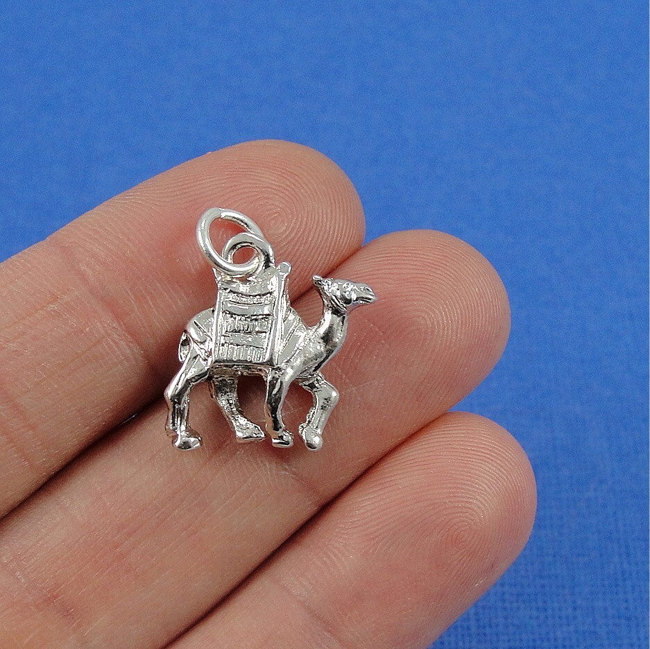 Silver Camel Charm – Desert Animal Charm – 3D Egyptian Camel Pendant