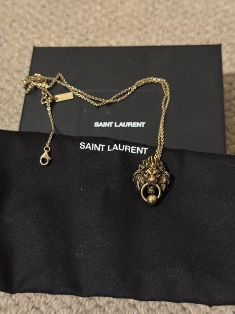 Saint Laurent YSL Lion Knocker Pendant Necklace Old Gold Metal Full Set Box Dust