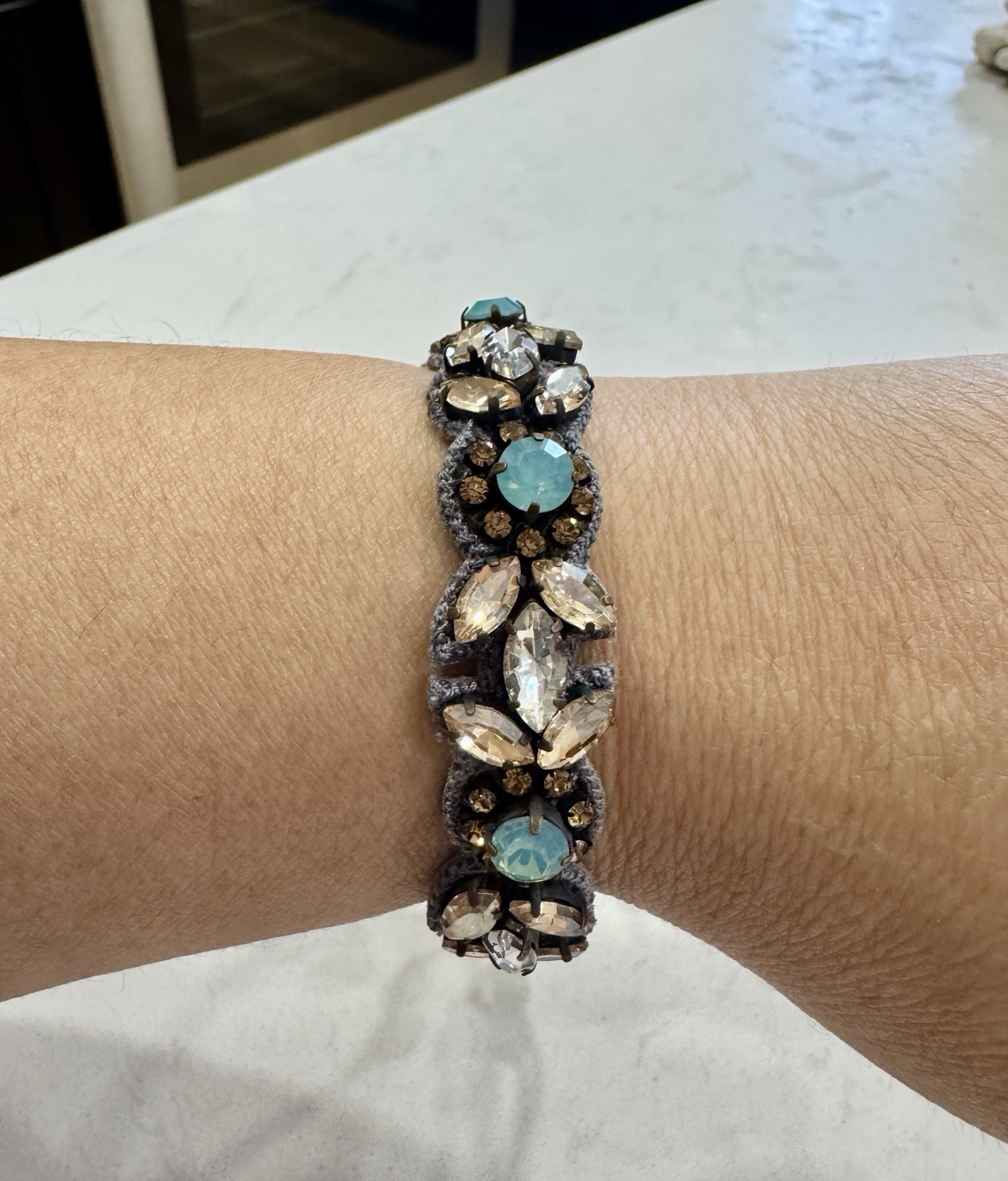Deppa Gurnani Ajustable Bracelet