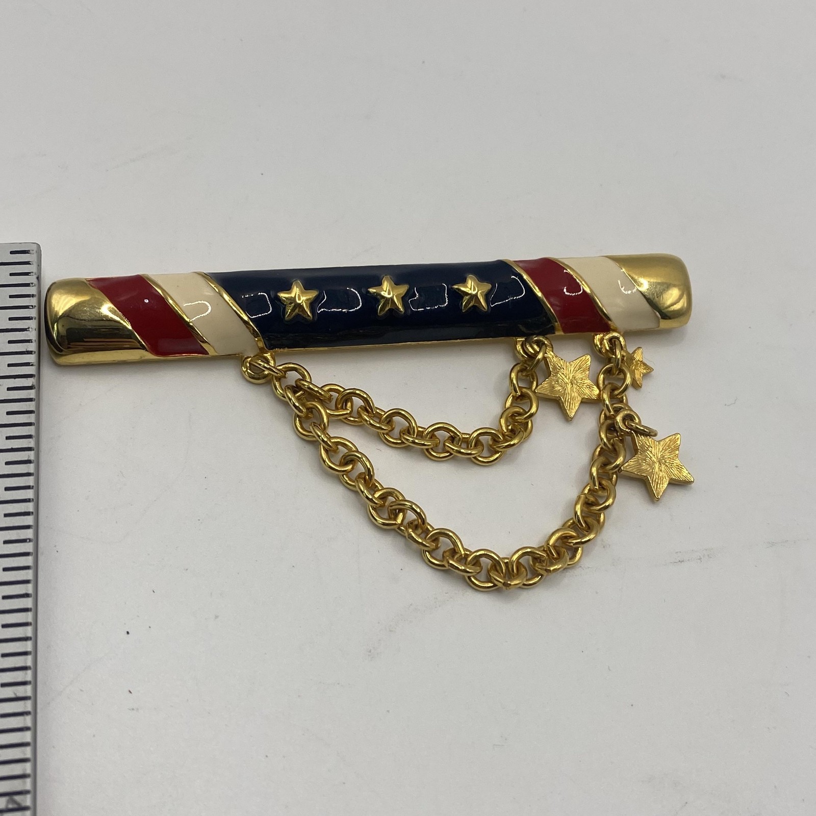 Gold Tone USA Flag Bar Brooch Pin Red White Blue Enamel Chain Stars Jewelry