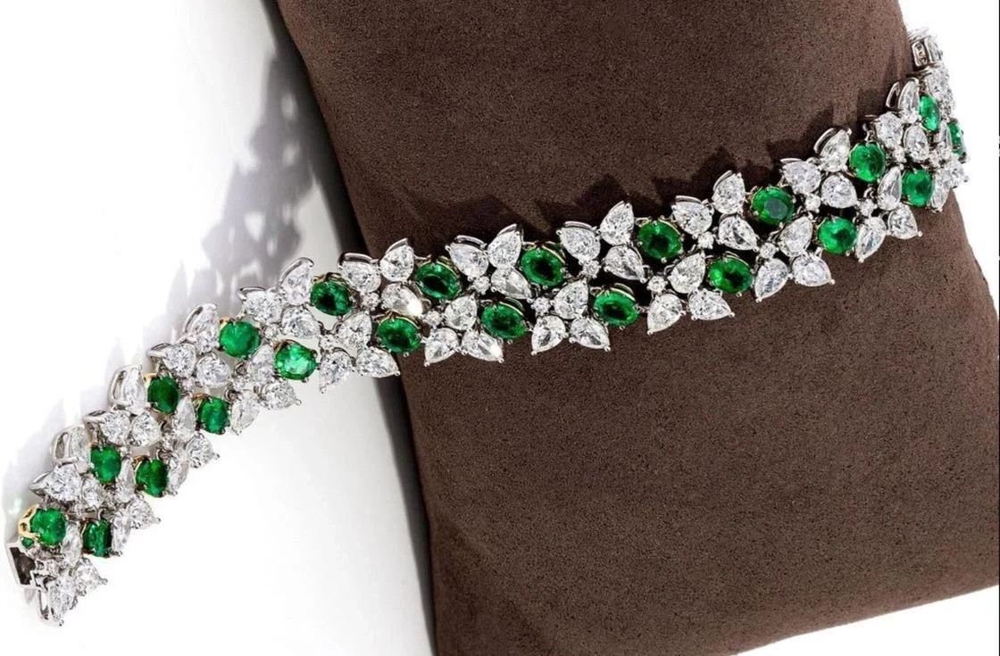 12.0 Ct Pear Cut Simulated Emerald Cluster Tennis Bracelet 14K White Gold Plated