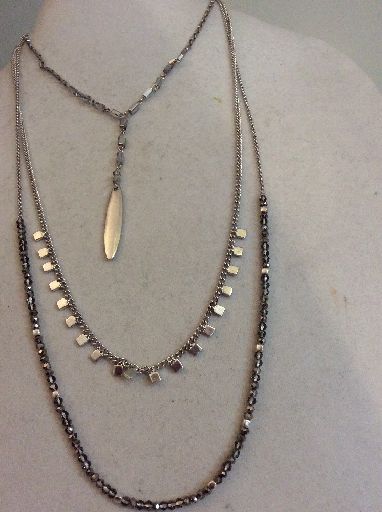 $52 Kenneth Cole Silver-Tone 3-Row Beaded Layered 30″ Necklace Set KC 15