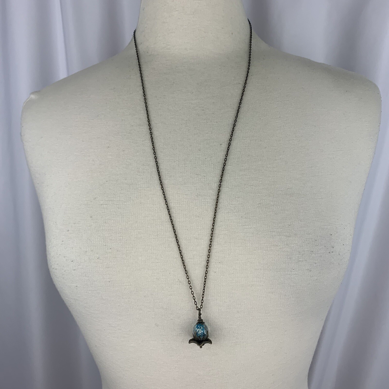 Long Boho Pendant Necklace Brass Tone Blue White Cloud Sky Look Glass Bead 30″