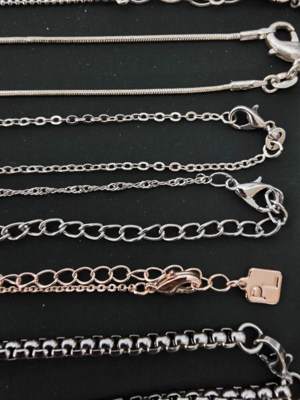 Lot of (12) Necklaces Mixed Metals/Materials