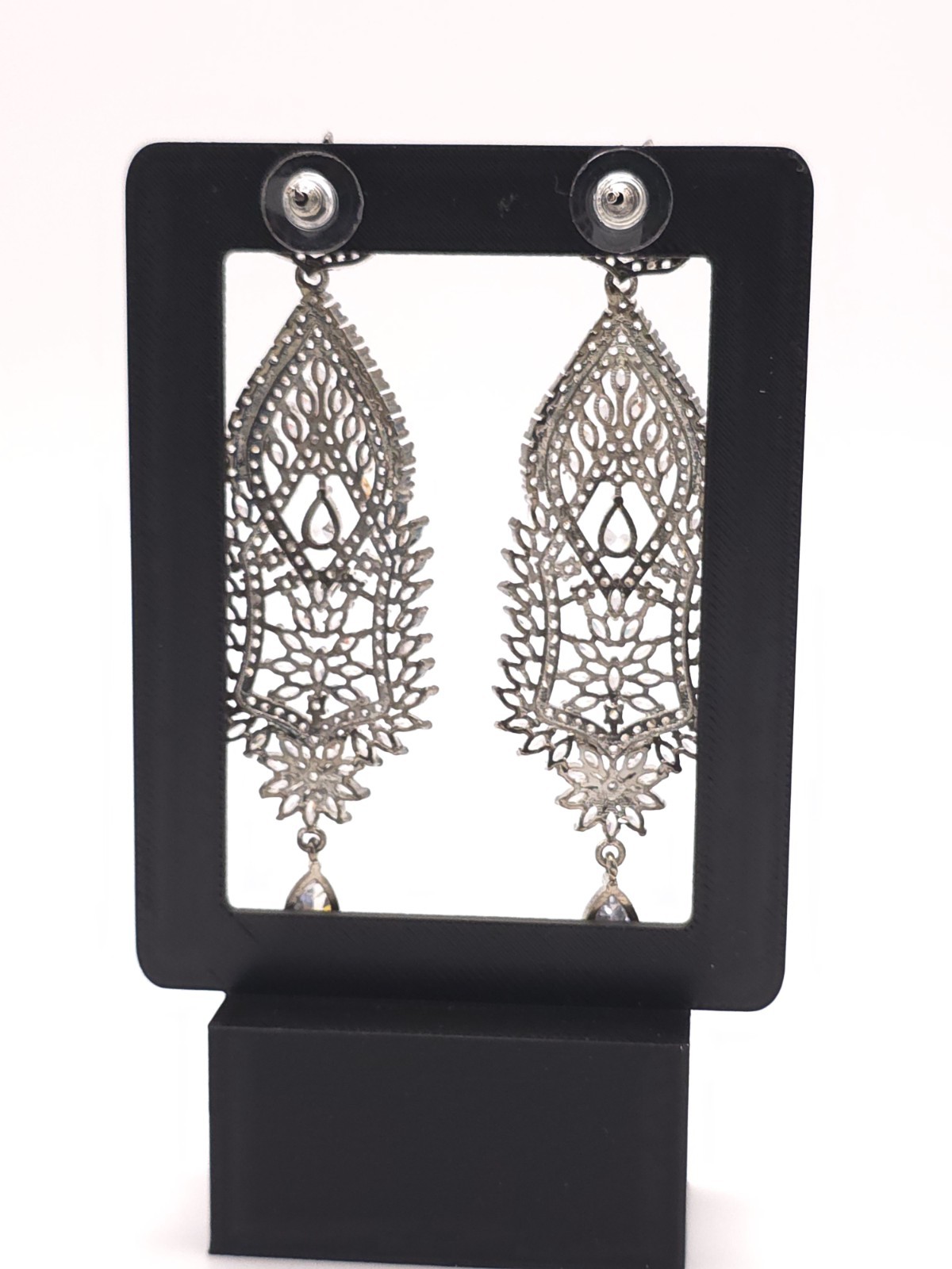 Vintage Silver Tone Clear Crystal Rhinestone Teardrop Chandelier Dangle Earrings