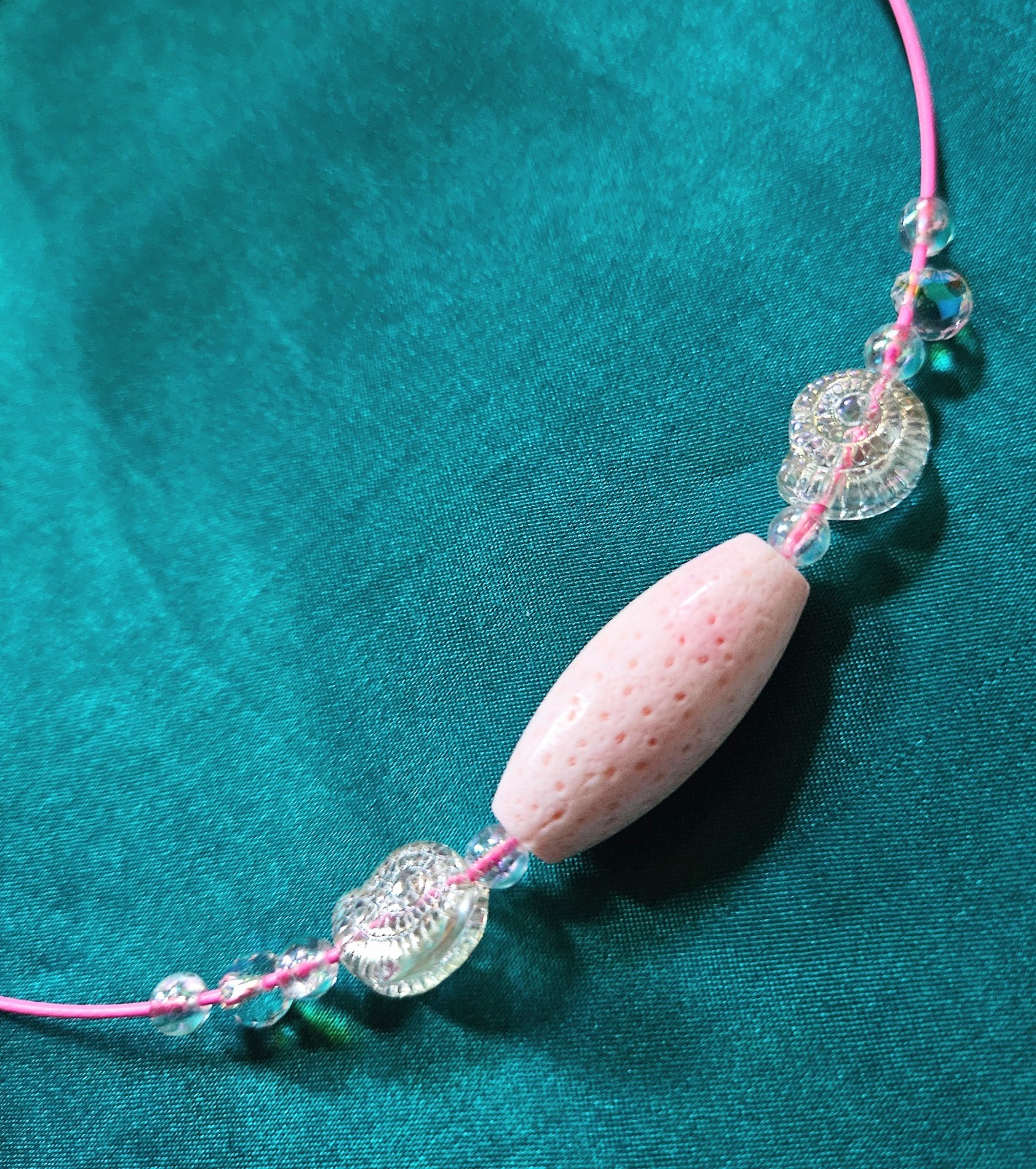BigTimeRockShow Sea Treasure Genuine Coral, Iridescent Glass Nautilus, Crystals