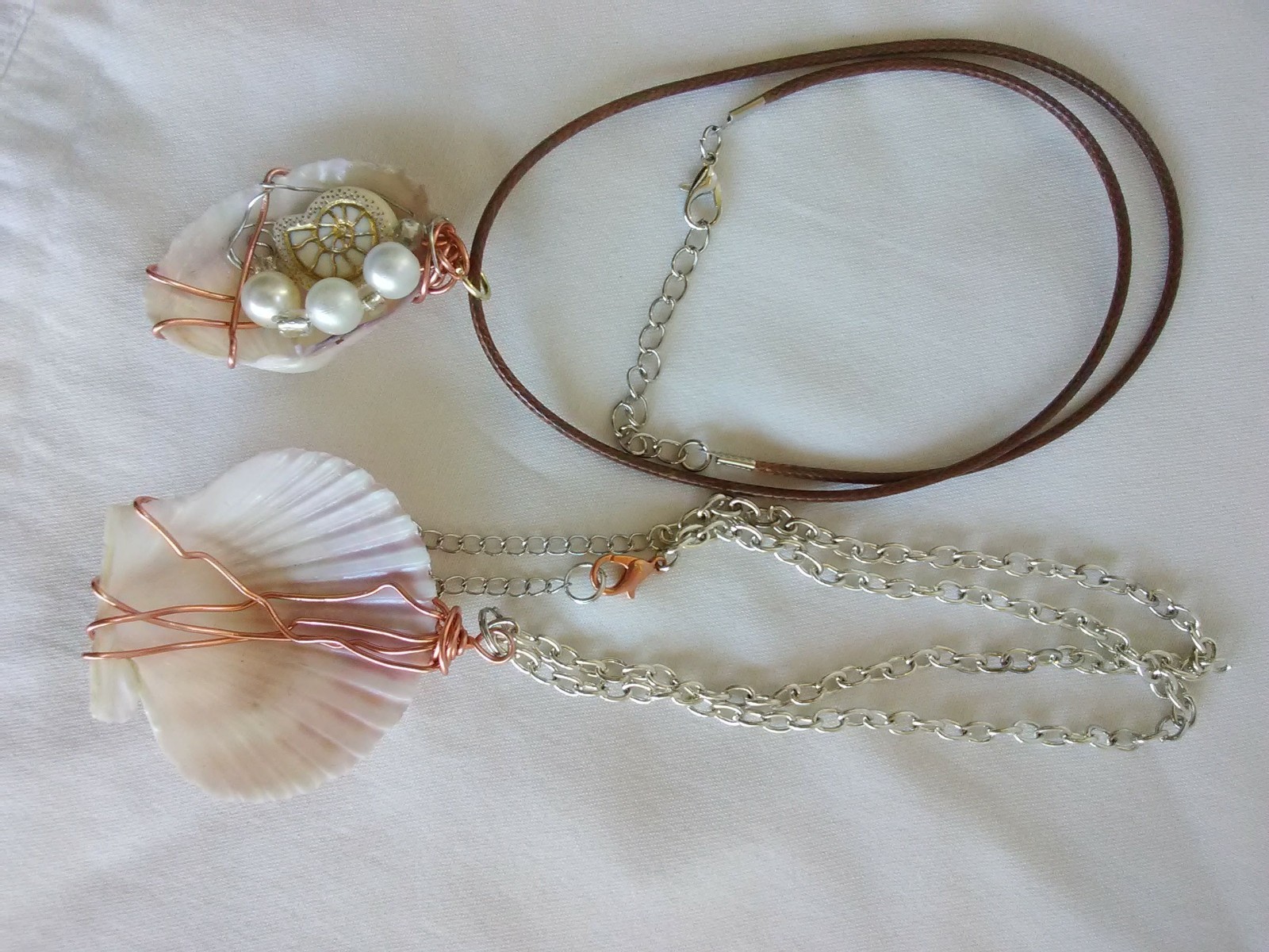 2 lot Clam Seashells Beach Boho Necklace19/20″ USA Seller Gift New