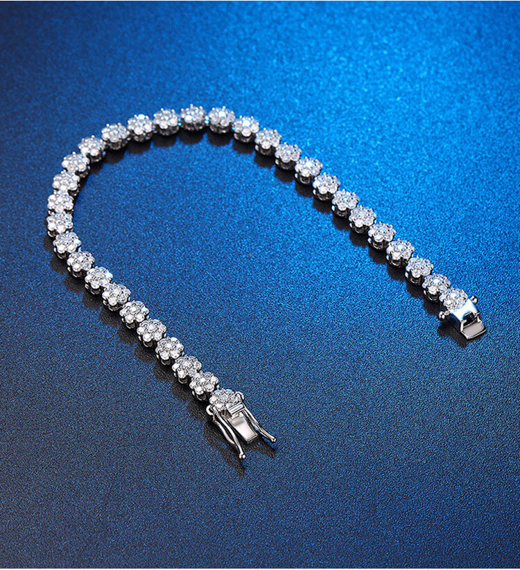 1.5mm 925 Sterling Silver Moissanite Ladies’ Plum Blossom Bracelet 14-21cm GRA