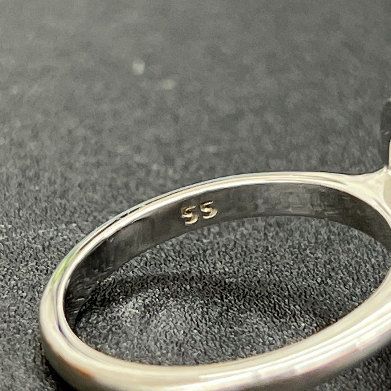 Swarovski Rhinestone Ring Size 14 Not specified