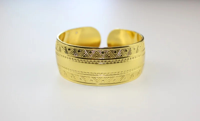 Classi Cuff Bracelet Tibetan Silver Plated Carved Flower Animal Opening Bangle