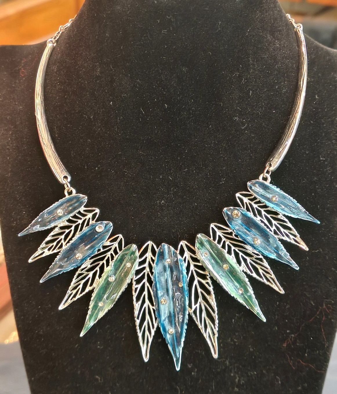 Dolce Vita Paris Signature Enamel Leaf Rigid Choker Necklace