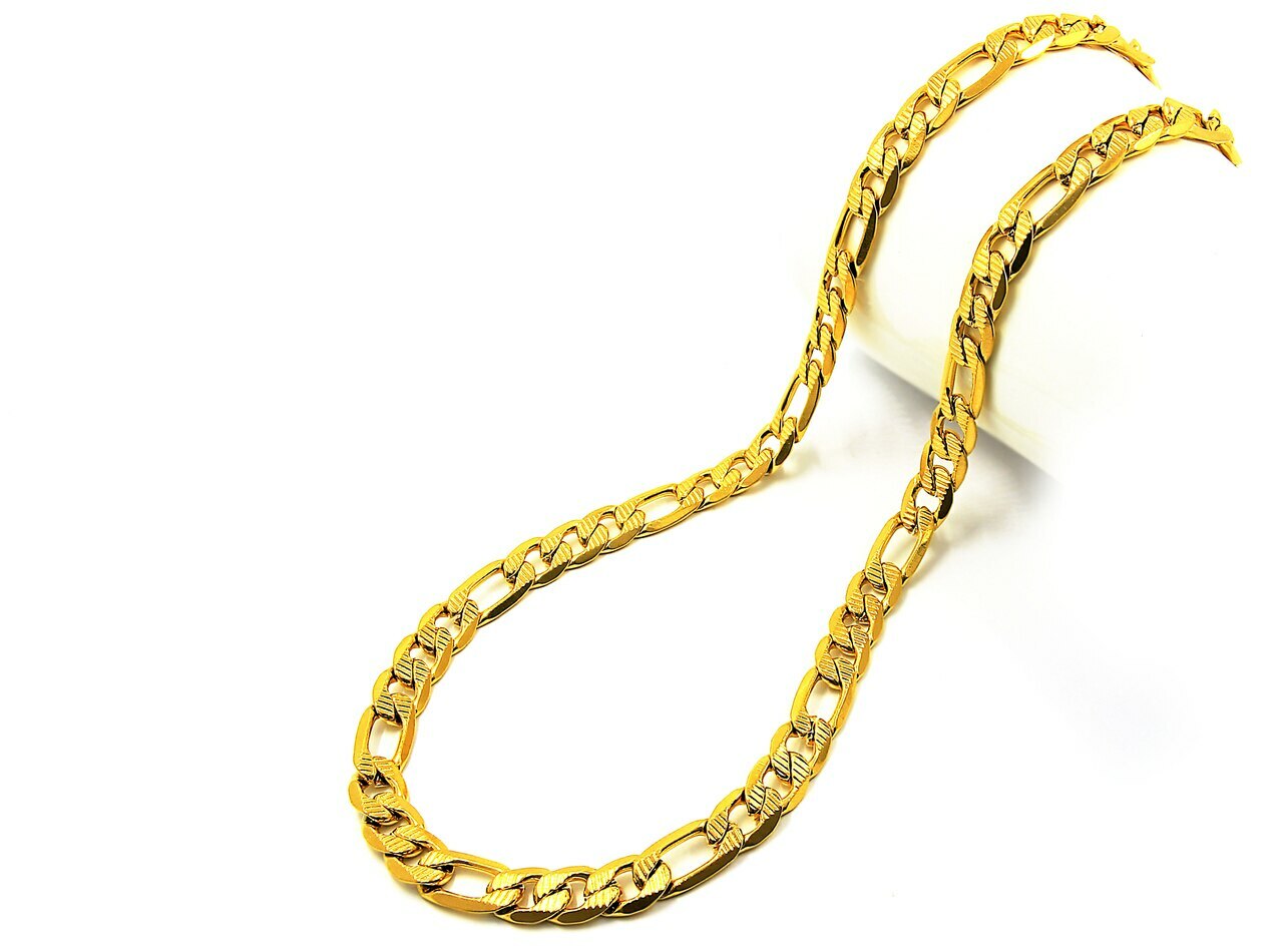 CUBAN LINK Chain necklace 14 KT Gold Overlay 24 inches long 8 mm wide