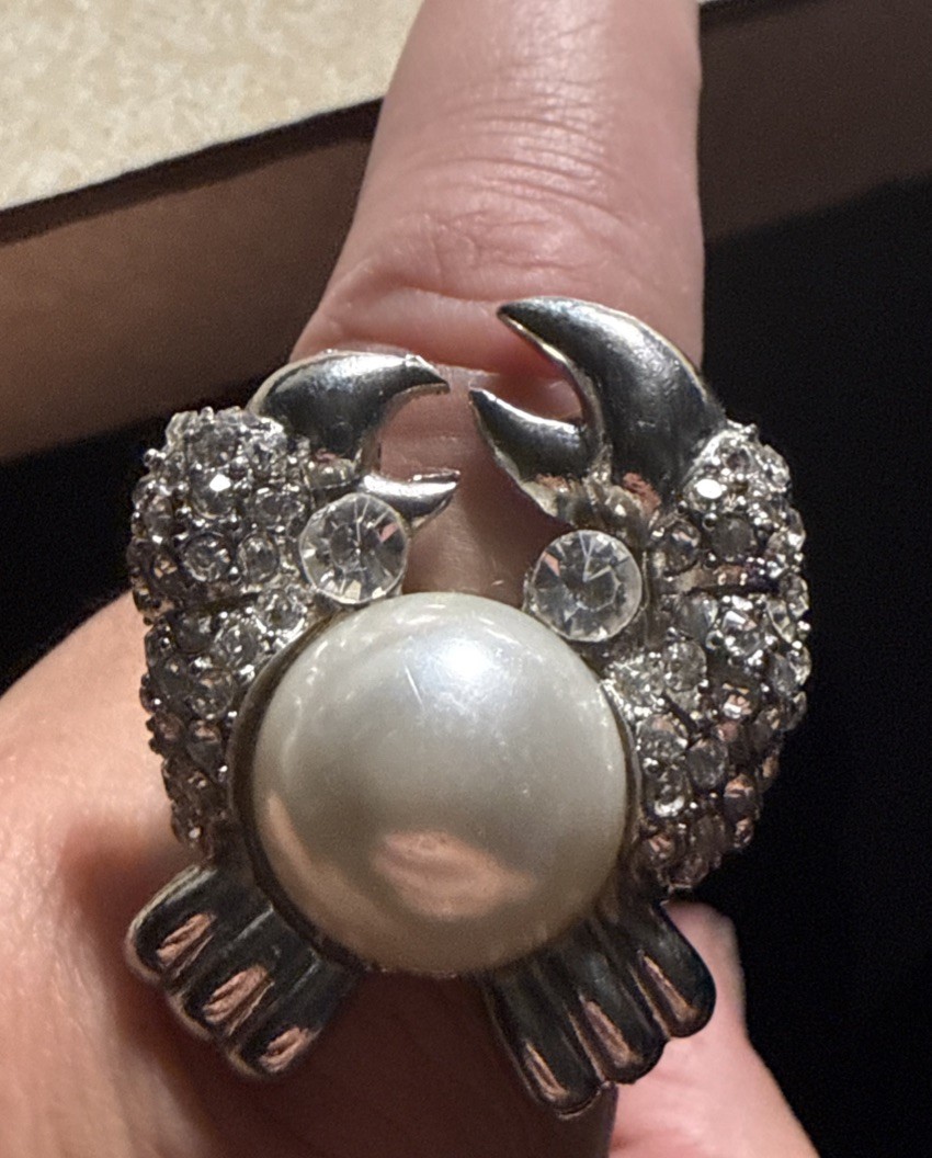 Silver Toned Crab Ring with Stretch Band and Rhinestone Accents