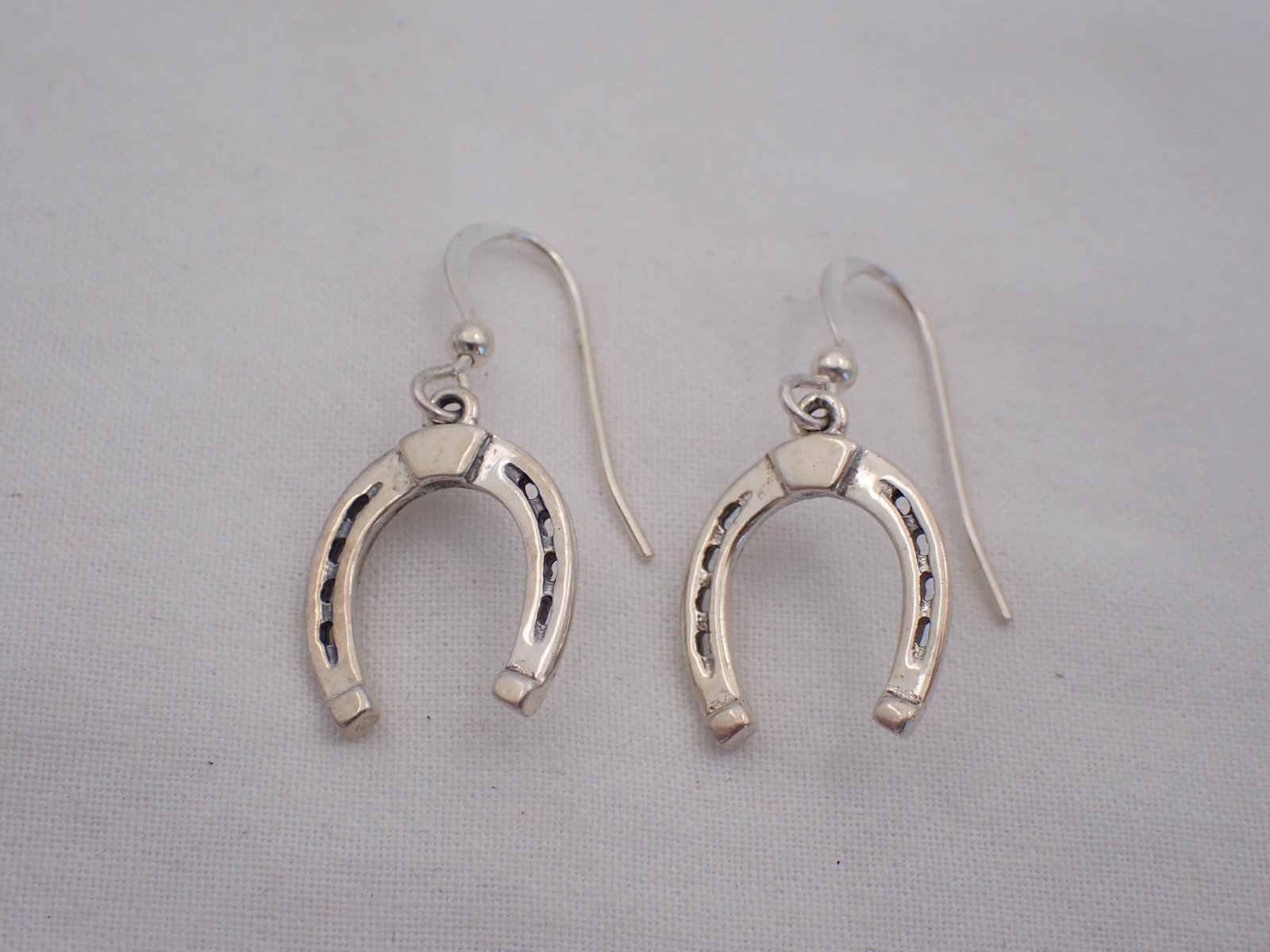 Estate Sterling Silver Kabana Horseshoe Earrings QE-15