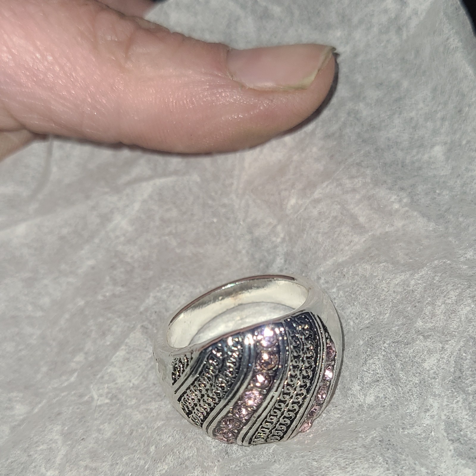 Pink Cocktail Ring Silver Tone Metal Size 8 Pink Stone Silver & Pink alexandrite