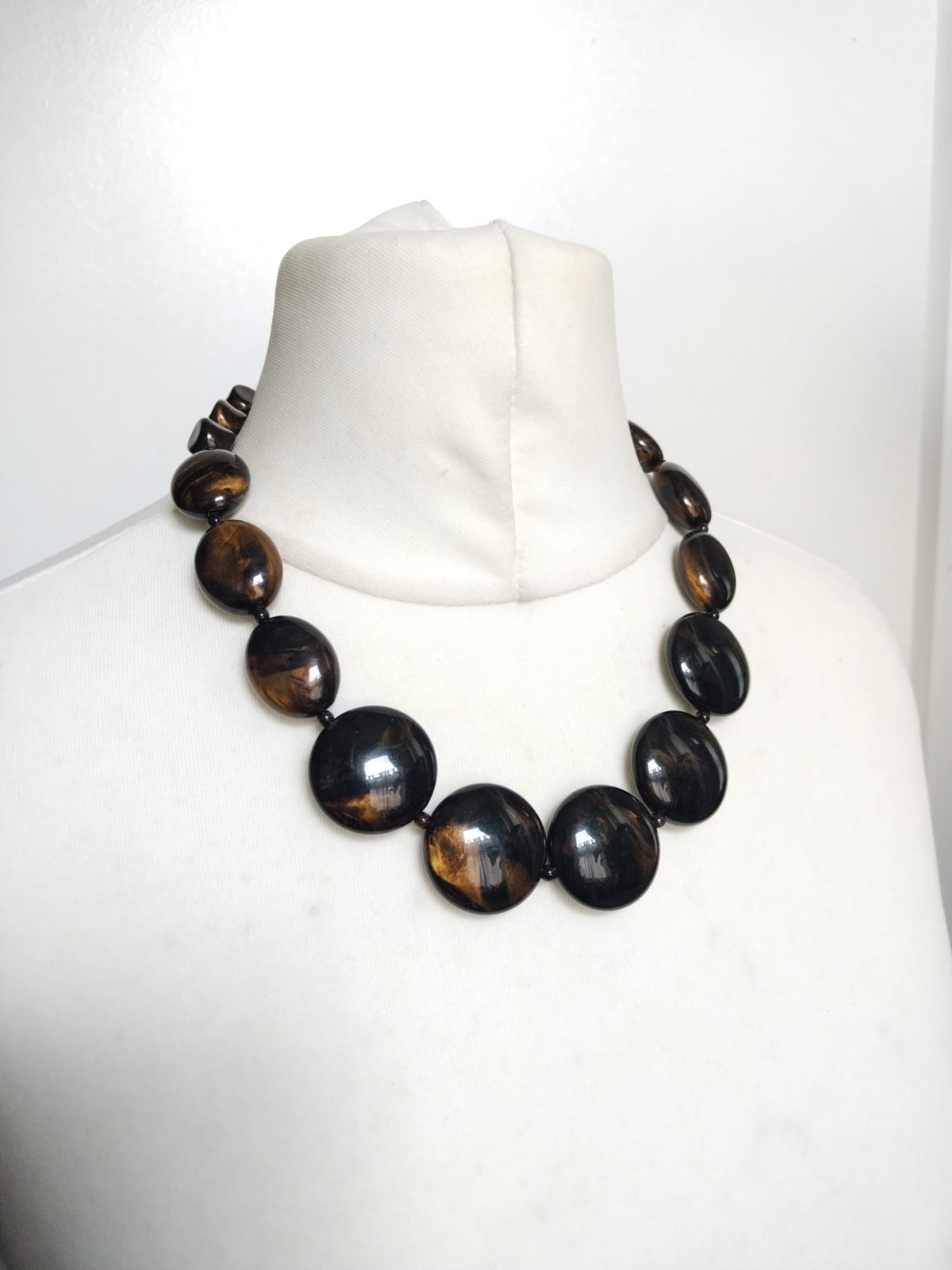 Black Gold Marble Effect Mixed Shapes Plastic Beads Graduated Necklace
