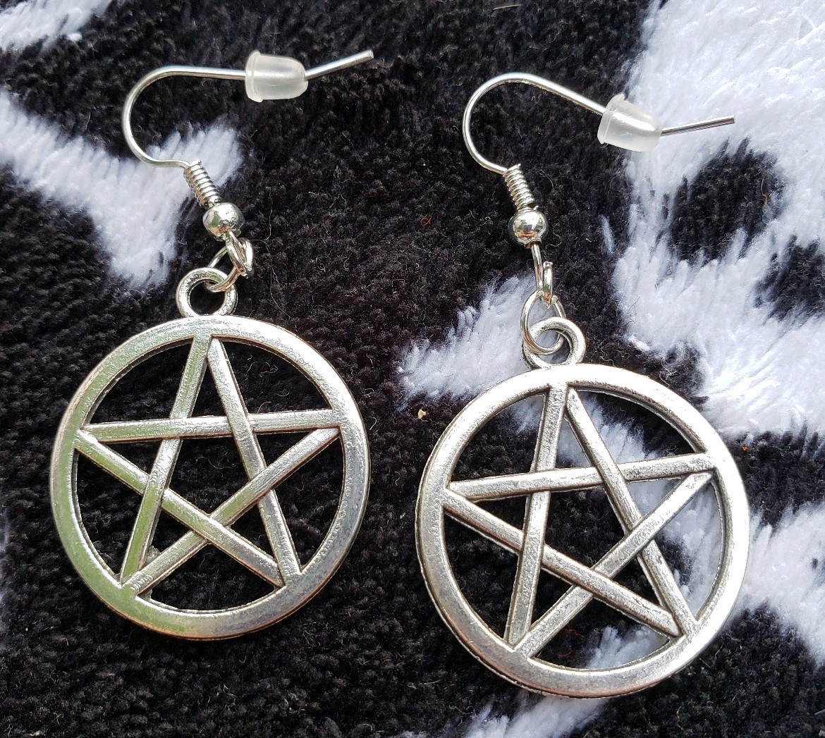 Pentagram earrings dangle fashion jewelry supernatural wiccan