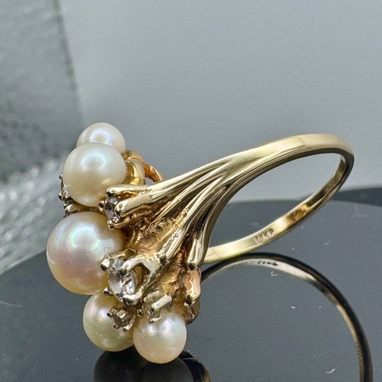 Solid 14k Gold Ring with Diamonds and Pearls / Size 6.85 / 5.6 Grams