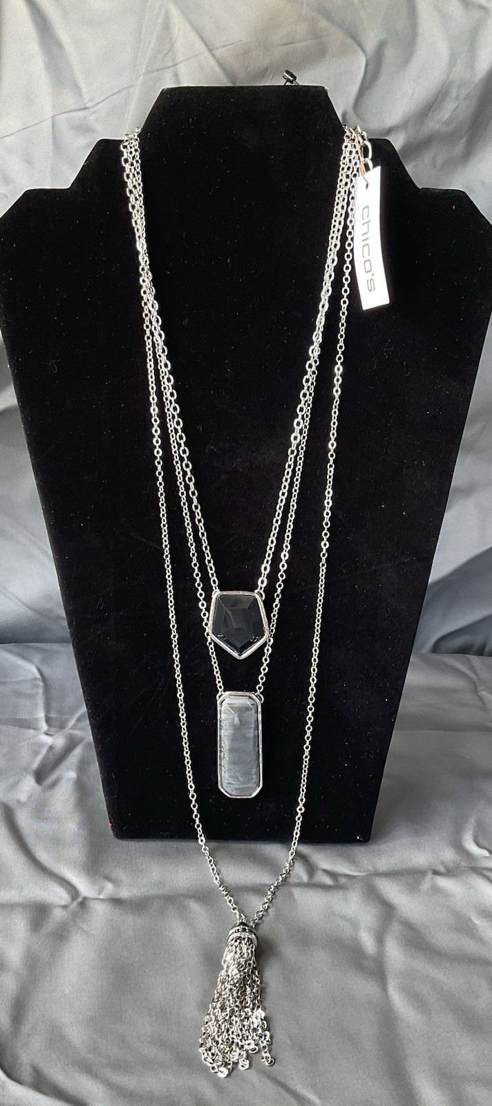 Chico’s Silver Tone 3 Adjustable Length Chain Necklace W/pendant & Tassel #1190