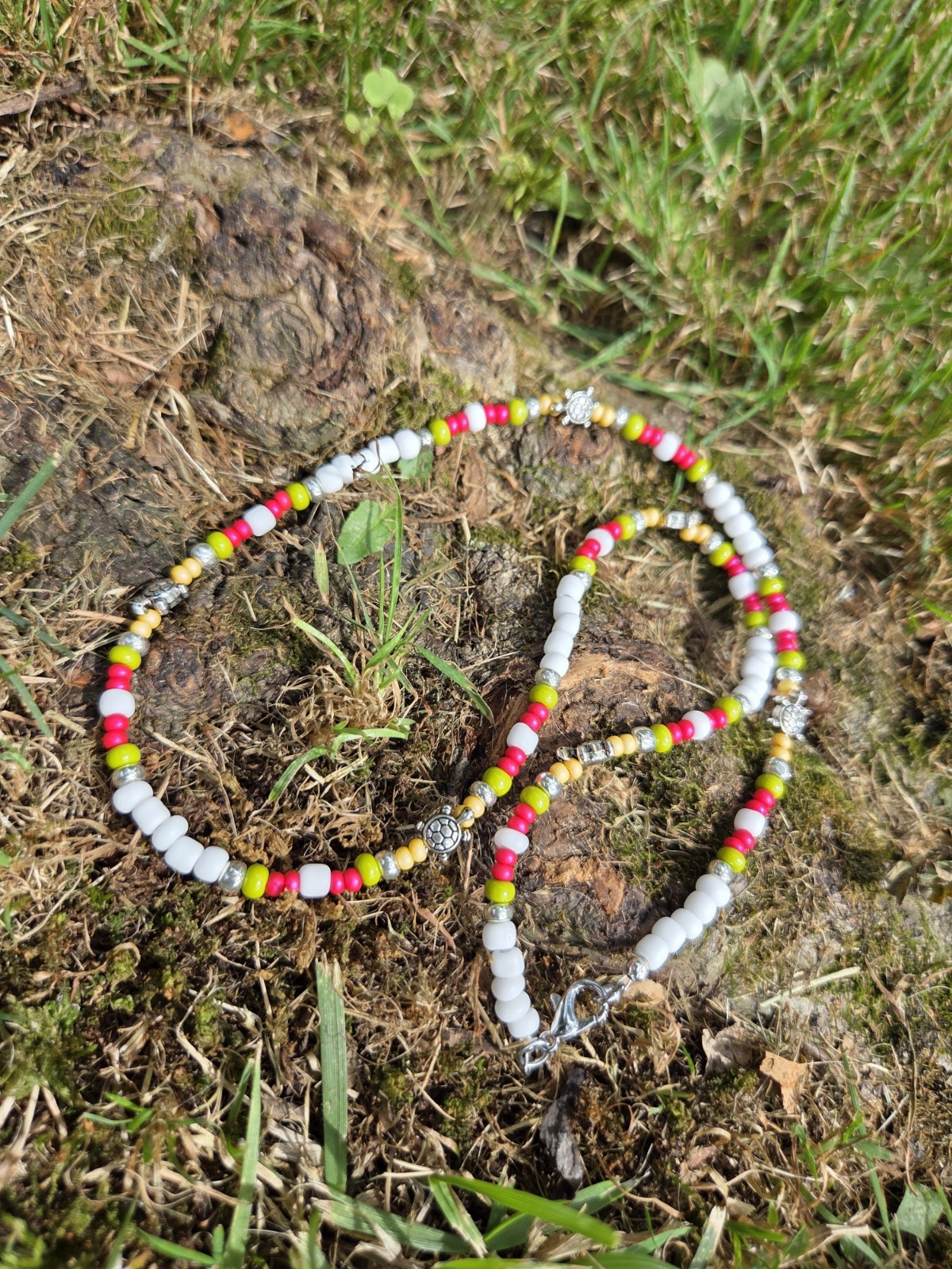 Turtle Necklace Beaded Jewelry Glass Beads White Green Pink Lobster Clasp