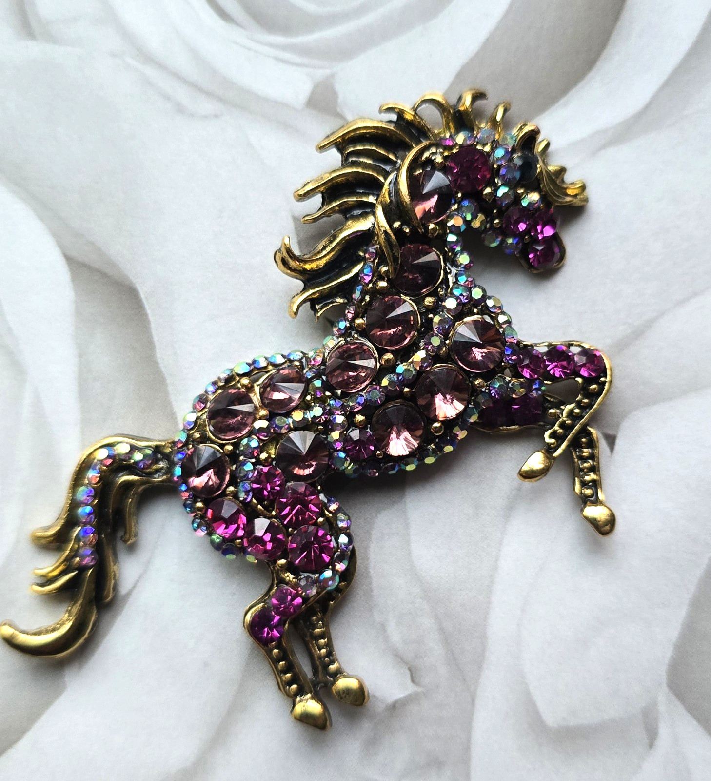 Magnetic Brooch Rearing Horse Purple, Pink and AB crystal glass set in gold-tone