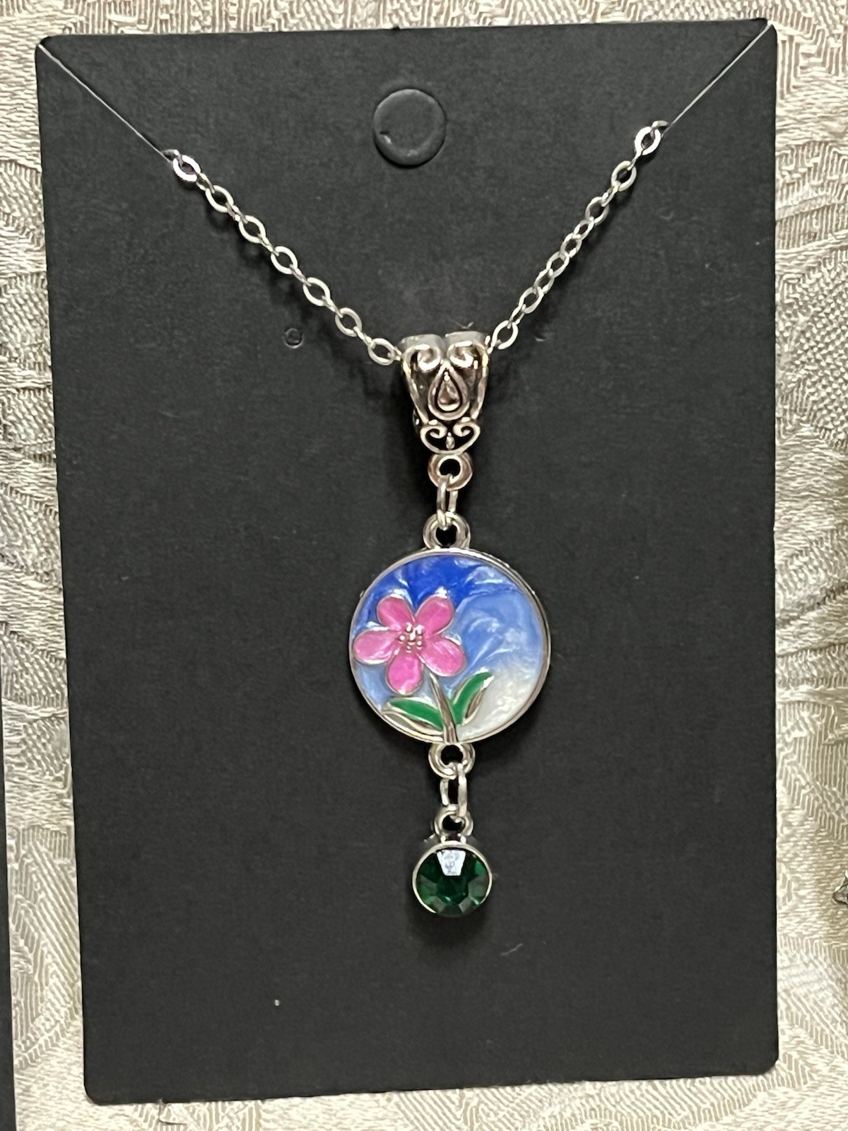 Retro Floral Gem Enamel Pendant Silver 18” Necklace Bohemian Floral Novelty