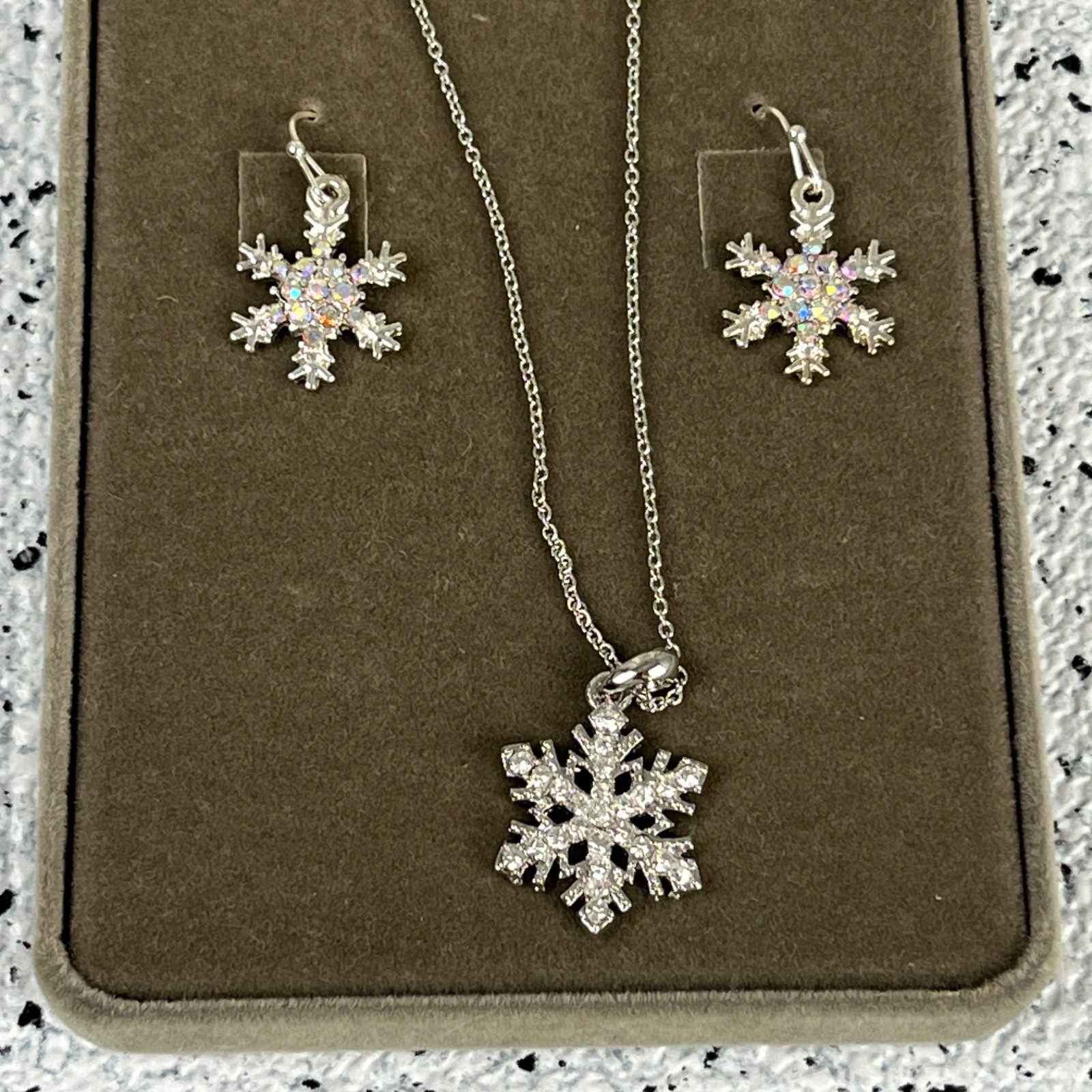 Nolan Miller Glamour Collection Snowflake Earrings and Necklace Set Silver Tone