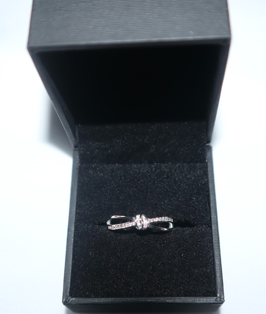 AAA Cubic Zirconia Knotted Ring, Adjustable, S925 Sterling Silver New