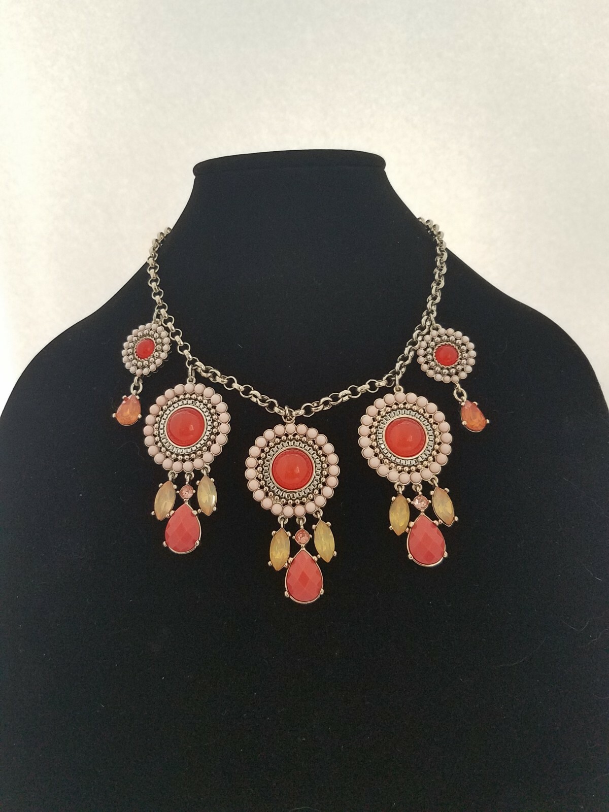 White House Black Market Pink Orange Statement Necklace