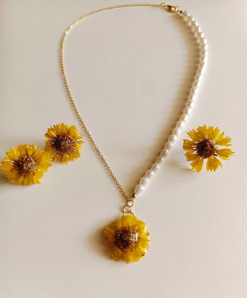 Real Pressed Sunflower Daisy Necklace Dangle Earrings Set Aesthetic Jewelry Gift