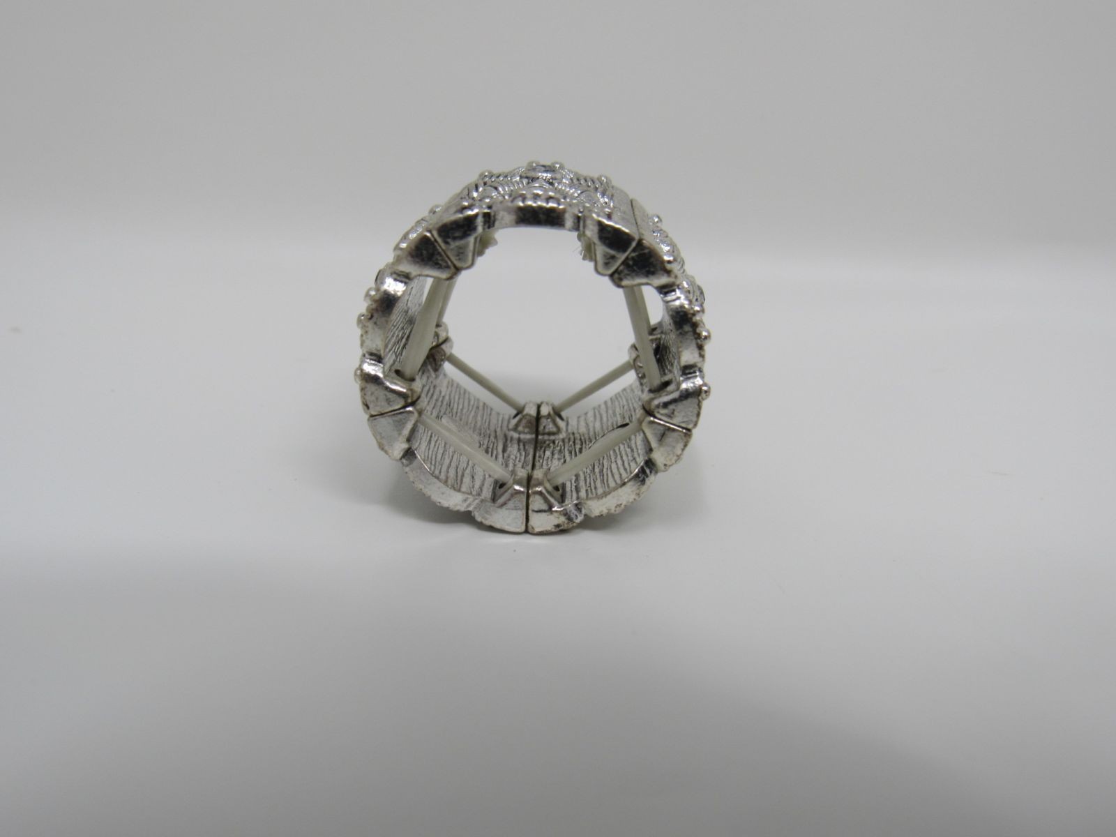 Designer Fashion Ring Silver Small Clear Gems Female Adult Size 6 Floral