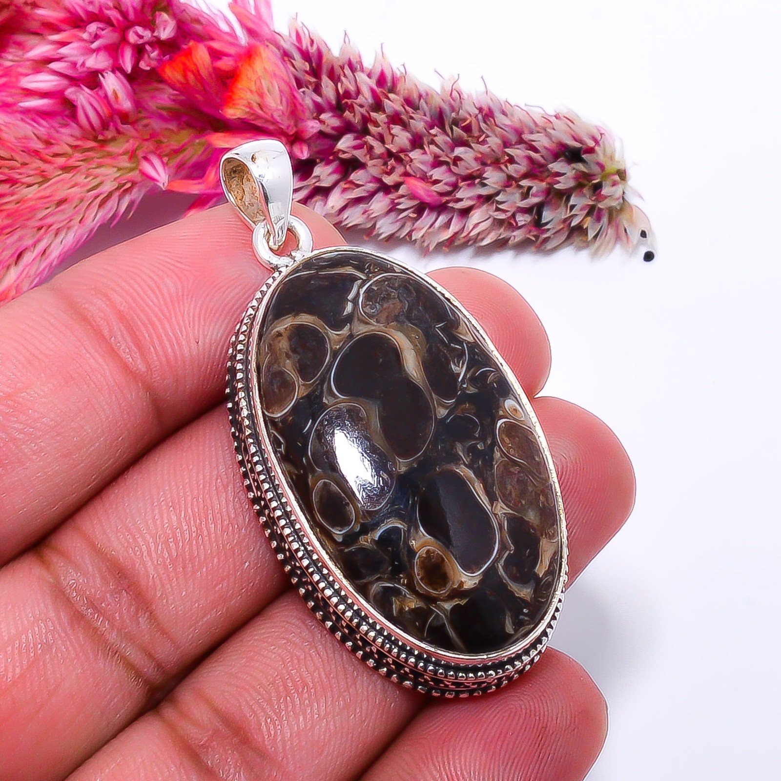 Turritella Agate – Wyomingfine Art 925 Sterling Silver Pendant 1.99″ P0373114548