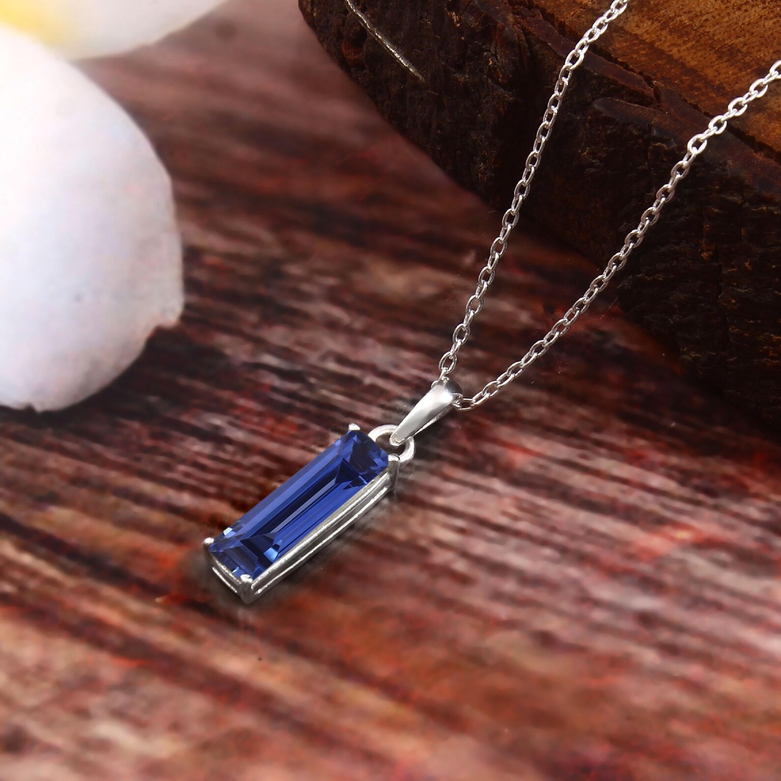 20 Ct Blue Sapphire Pendant Sterling Silver Emerald Jewelry Gems GIE Certified