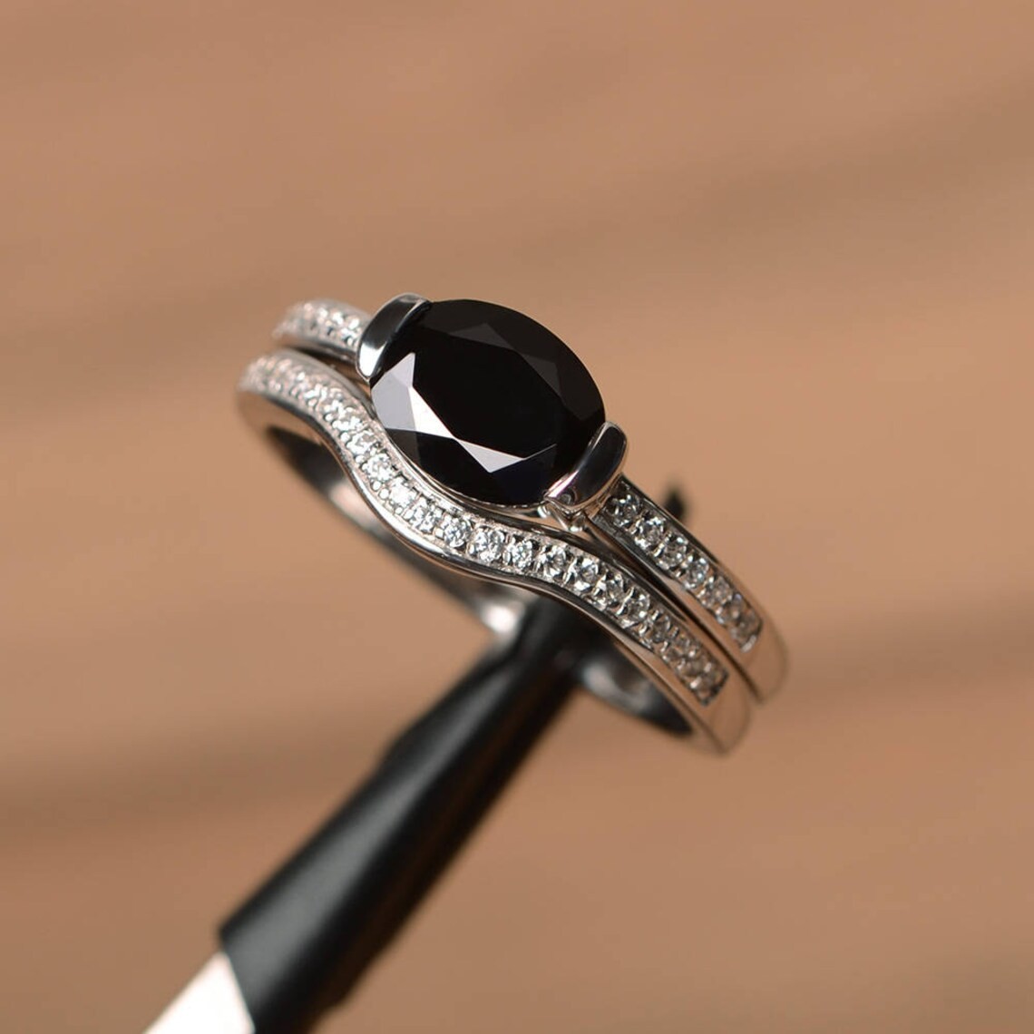 2CT Black Spinel Oval Gemstone 925 Silver Plated Stack Ring Duty Free