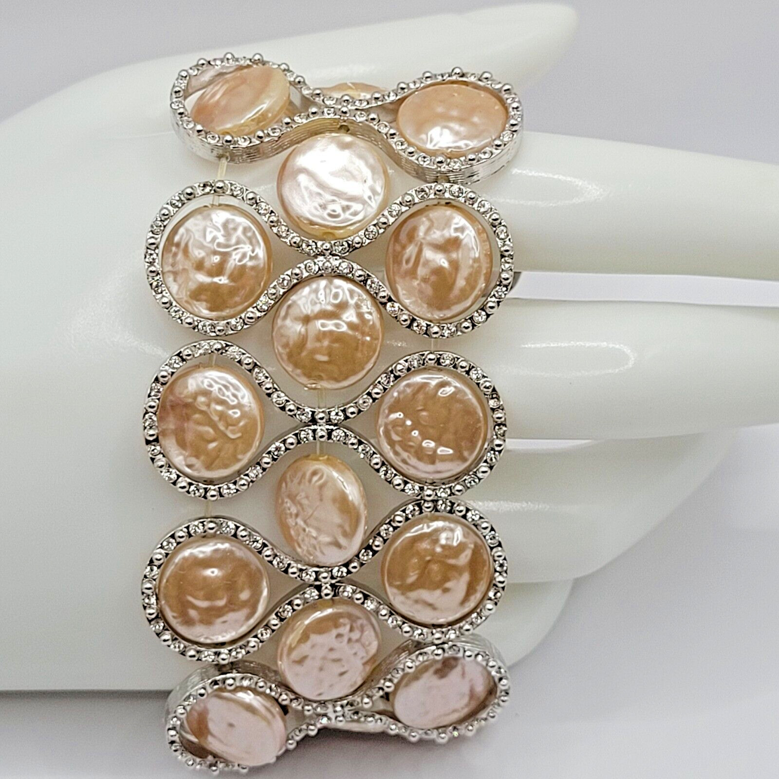 3 Strand PALE PINK PEACH Disc Wide Ornate Figure 8 Silver Tone Bracelet